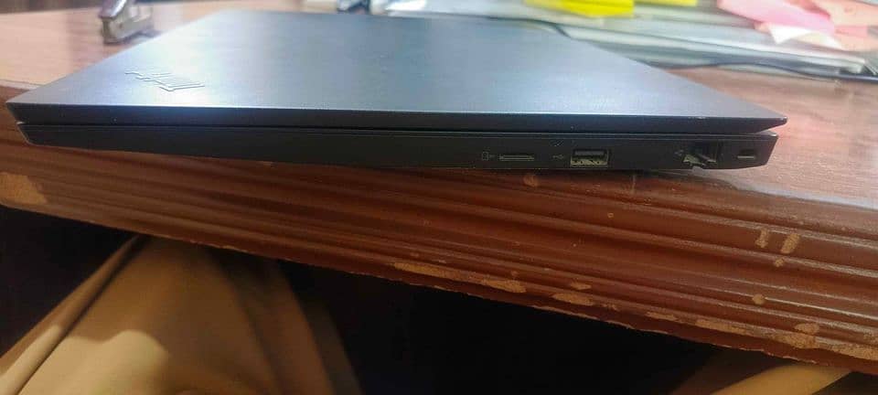 Lenovo ThinkPad E580 1