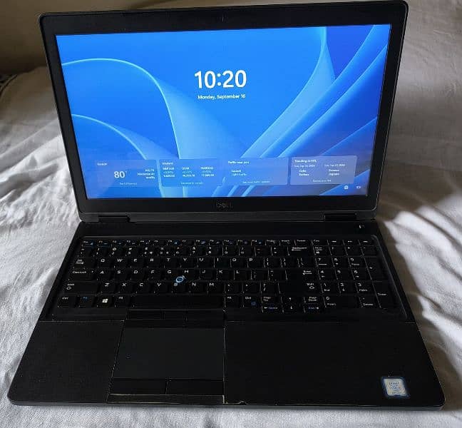 Dell laptop latitude core i5 8th generation 8GB Ram 256GB SSD 4