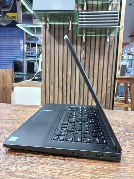 Dell Latitude E5470 8/256 3