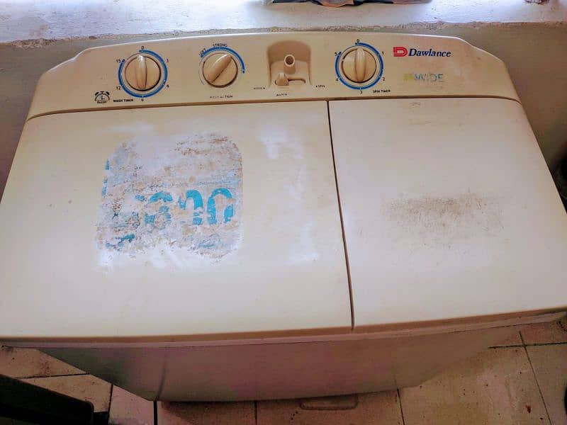 Excellent Running Condition Dawlance Double Tub Machine 5