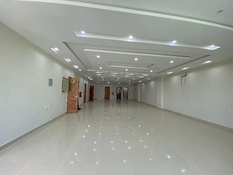 4 Marla Top Location Commercial Building- Office Floor Available For Rent In DHA Ph 7 with very Reasonable Price. 0