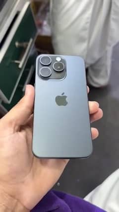 iPhone 15 pro jv 128gb lush condition urgent for sale