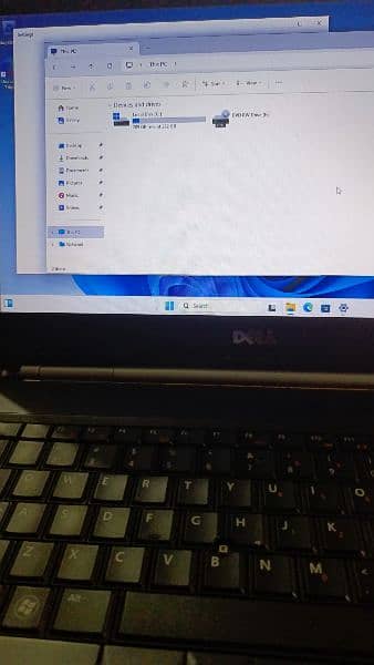 Dell e5420 Core i5 2nd Generation 4GB Ram 256 GB Hd 14.1” Display 3