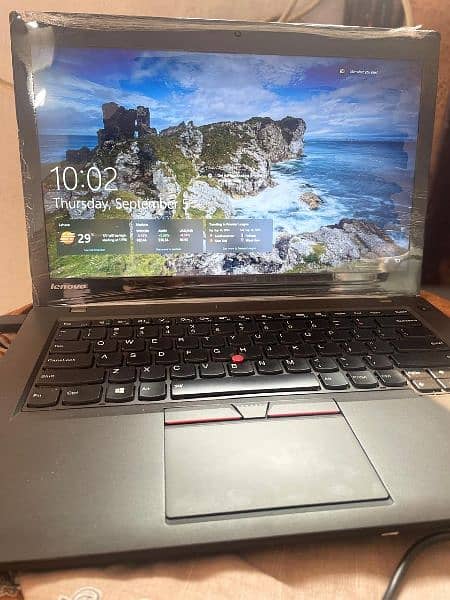 0341-4295003 Lenovo T450 i5-5th, 8gb Ram, 256gb SSD, 14” HD+ Screen 4