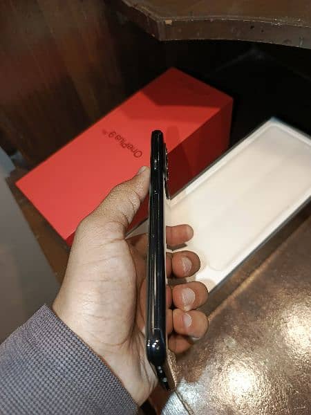 OnePlus 9 5g with complete box 5