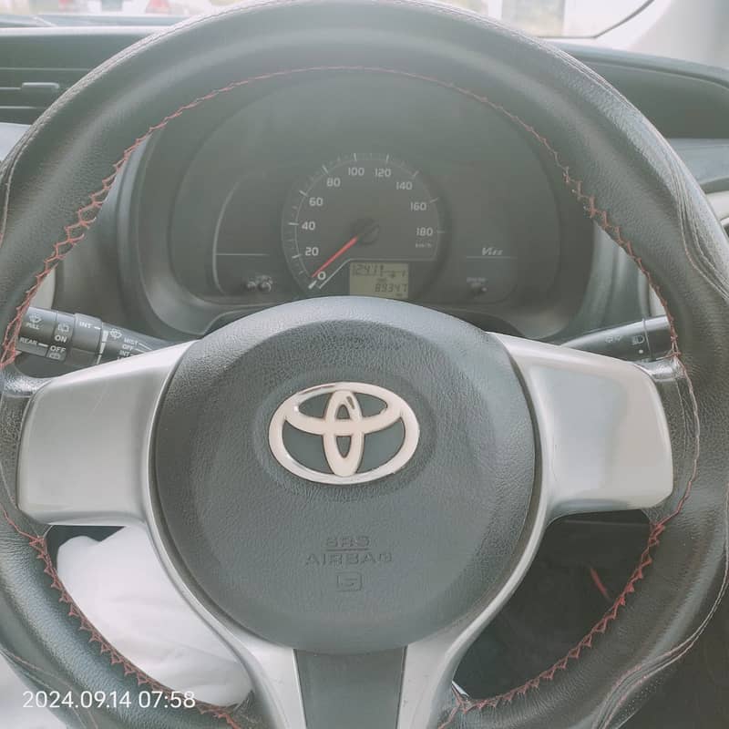 Toyota Vitz 2011 Model/2015 Import 6