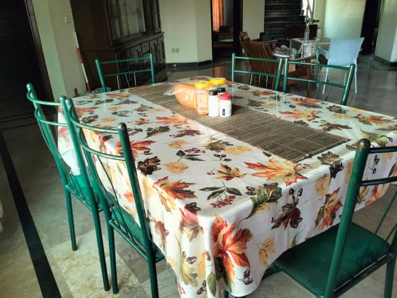 Dinning table rot iron 2