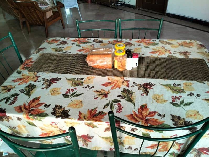 Dinning table rot iron 5