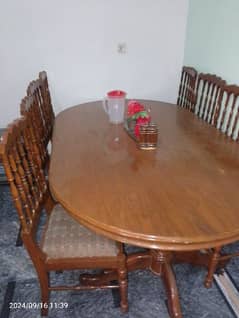 8 chairs and dining table