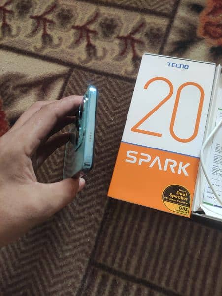 tecno spark 20 4