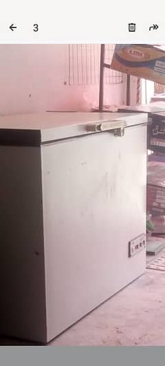 DEEP FREEZER SINGLE DOOR