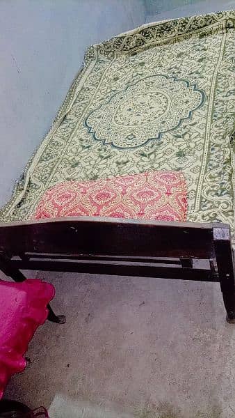 bed for Urgent sale 1