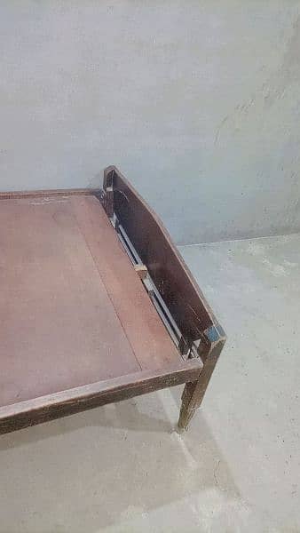 bed for Urgent sale 5