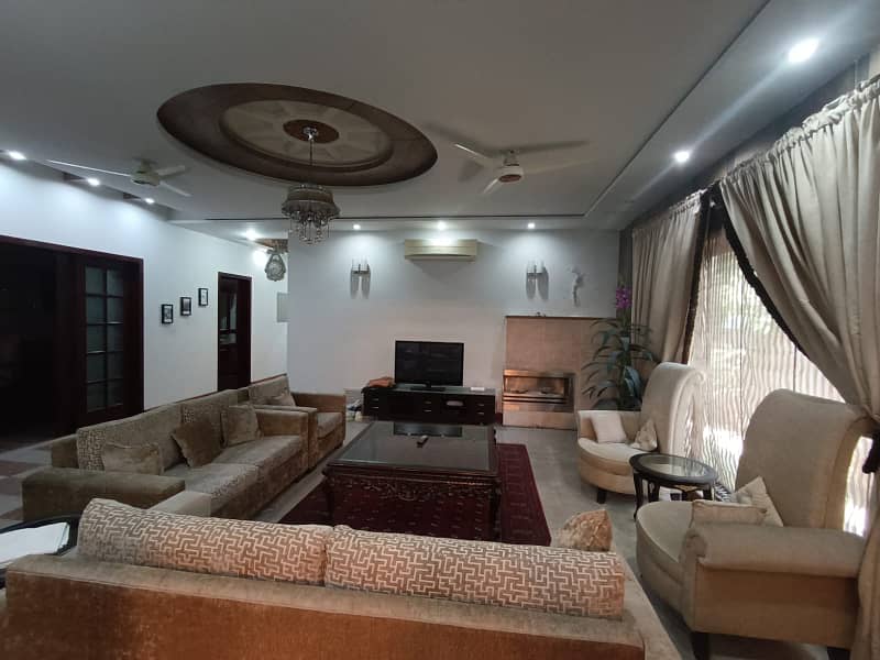 Knaal 5bed house fully furnished available for rent in dha phase 4 20