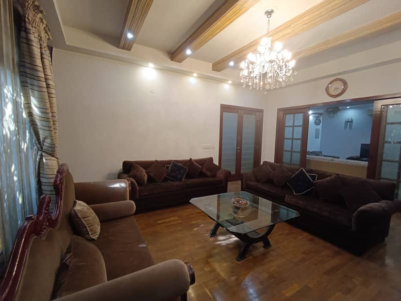 Knaal 5bed house fully furnished available for rent in dha phase 4 23