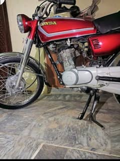 honda CG 125. .