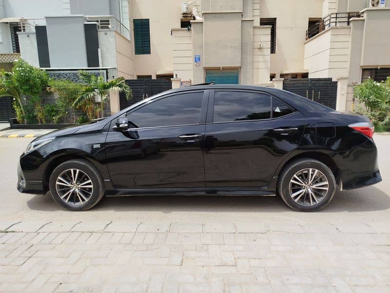 Toyota Corolla Altis special edition B/T civic ,Elantra ,city , Yaris 11