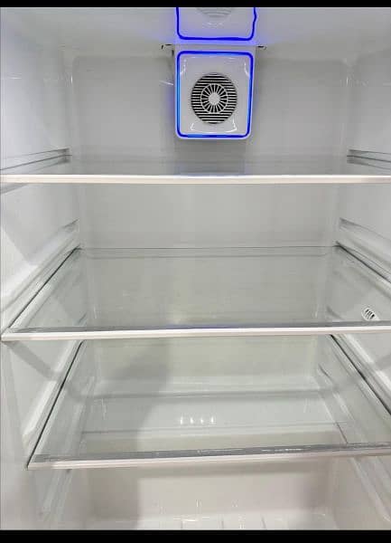 gree fridge 0