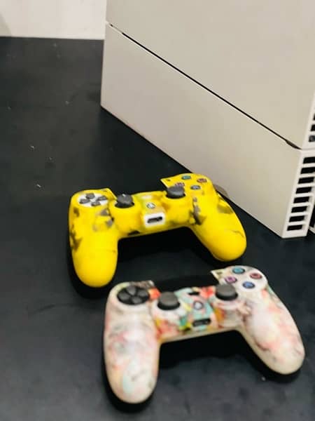 PS4 just like new | Special Edition | 10by10 condition | Only whatsapp 1