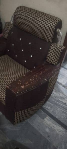 urgent sale sofa 5