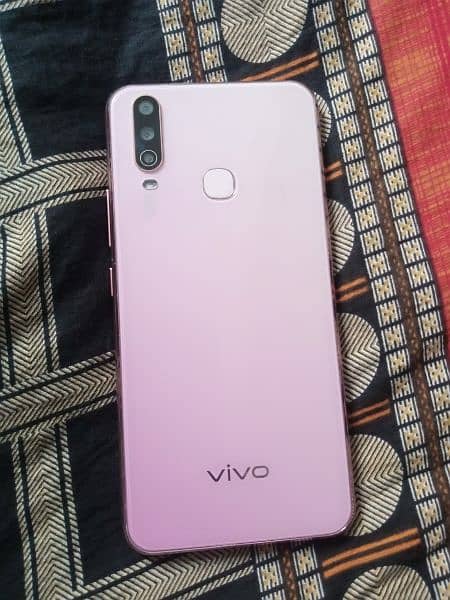 vivo y17 1