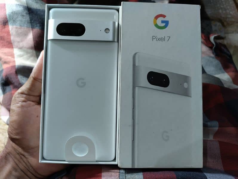 Google Pixel 7a Google Pixel 7 2