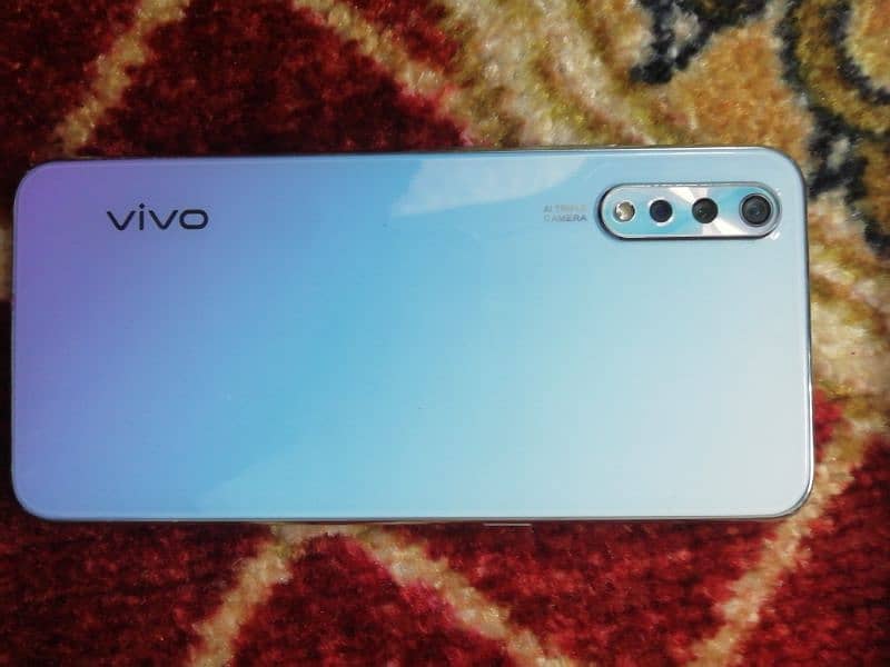 vivoS1 0