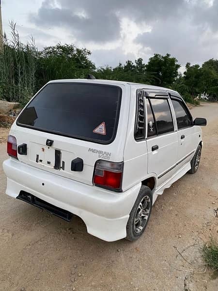 Suzuki Mehran VXR 2017 5