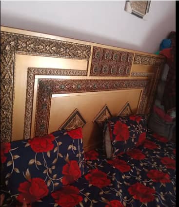 King Bed with hard board and phatttia without mattress 1