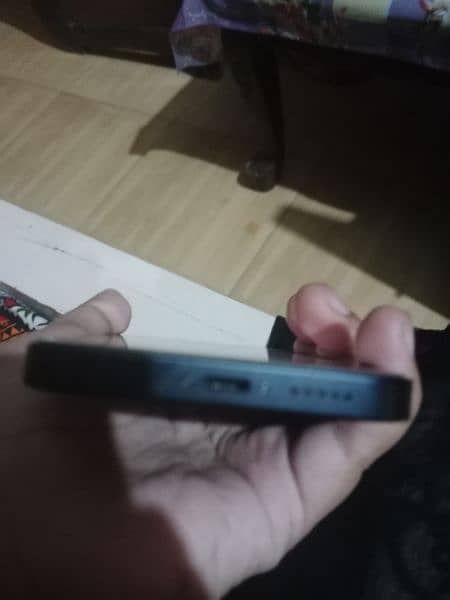 iphone 14 lurish condition 3