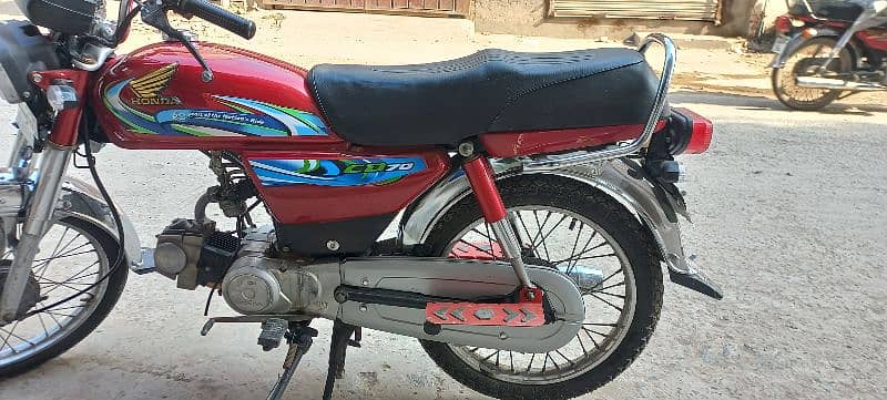 Honda CD70 2019 3