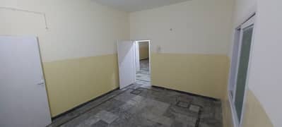 200sq. yds. , Portion 2 Bed Ground floor in F. B. Area, Block-12 0