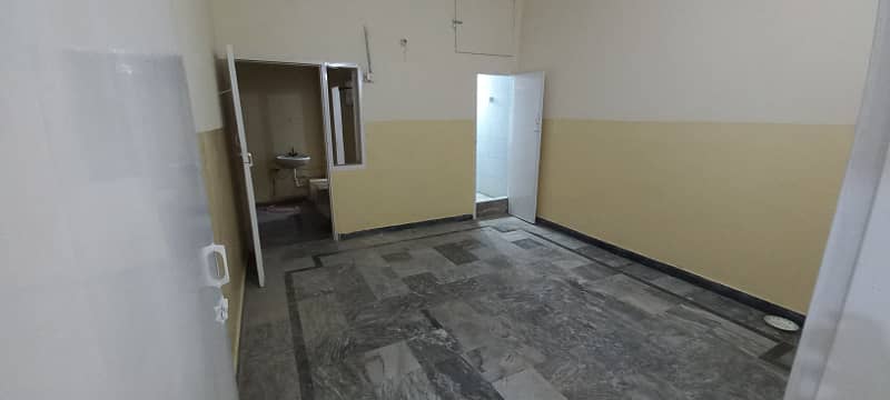 200sq. yds. , Portion 2 Bed Ground floor in F. B. Area, Block-12 2