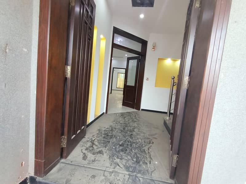 Prime Location A Centrally Located House Is Available For sale In Lahore 1