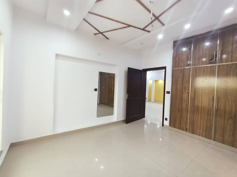 Prime Location A Centrally Located House Is Available For sale In Lahore 2