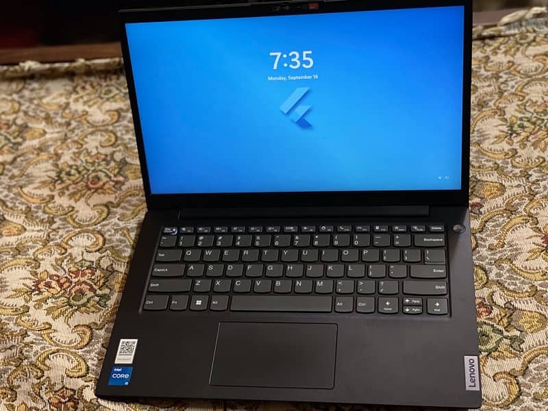 Lenovo V14 Core i5 12th Gen 8