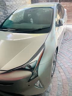 Toyota Prius 2018