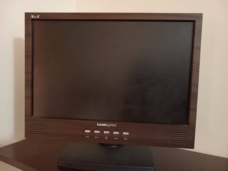 Germany Made 19 inch Computer LED Monitor 1