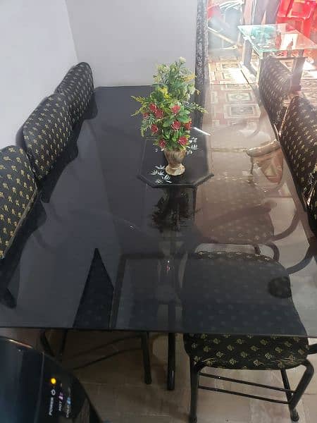 6 Seater Iron Dinning table 1