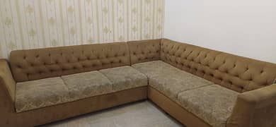 7 seater sofa , best quality, slithly used