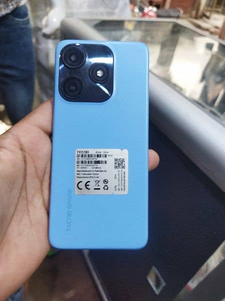 Tecno spark 10C 8/128gb box and cable original phone hai 5