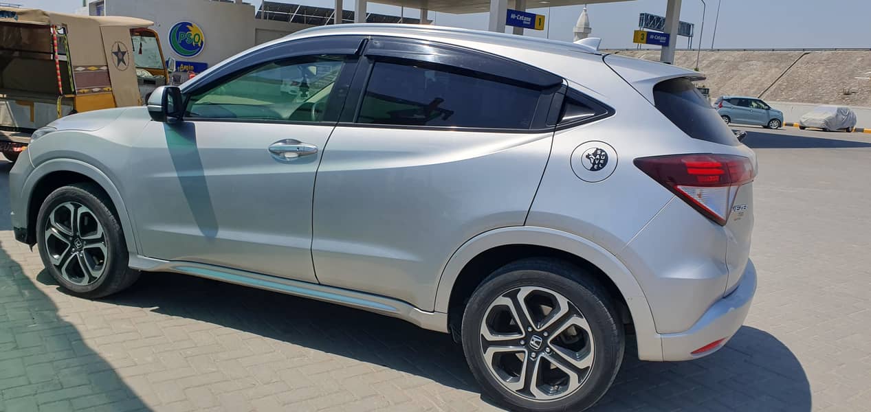 Honda Vezel 2014 1