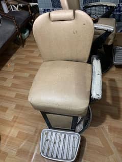 salon chair's