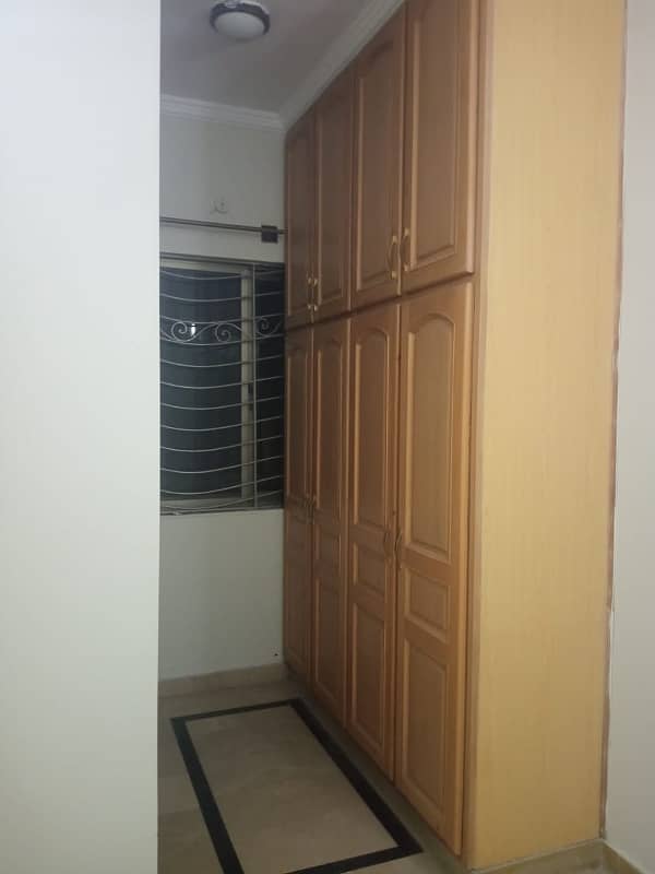 G-11/1 40*80 Main double Road full House For Rent Rent 6