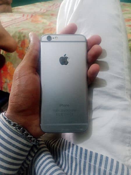 I phone 6 10/9 condition 100%battery health 128GB 1