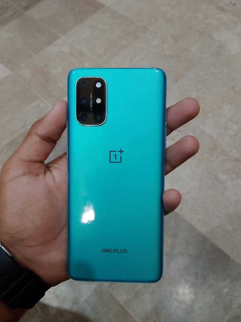 OnePlus 8t.  12 256 1