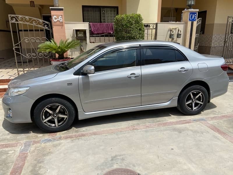 Toyota Corolla Altis 2012 0