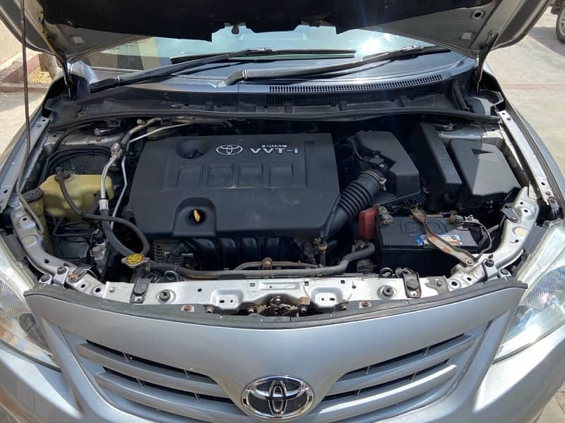 Toyota Corolla Altis 2012 7