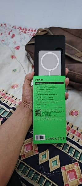 infinix wireless magsafe power bank 0