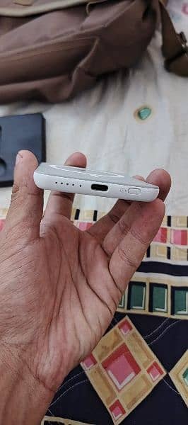 infinix wireless magsafe power bank 1